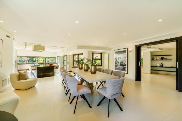 Image No.14-5 Bed Villa for sale