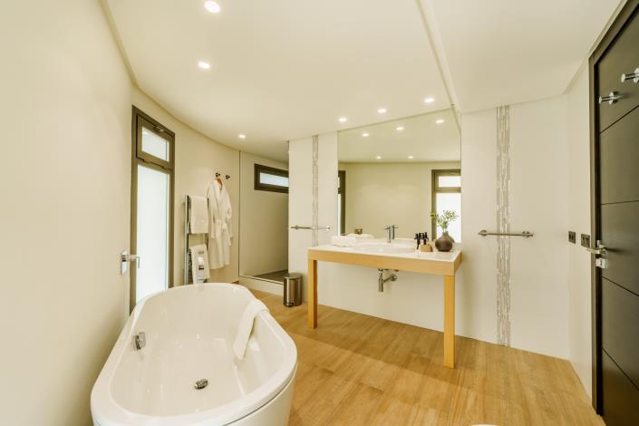 Image No.21-5 Bed Villa for sale