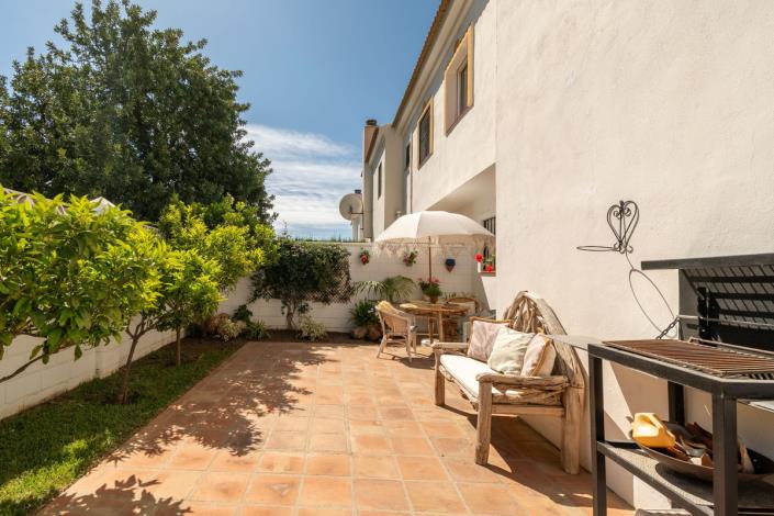 Image No.15-3 Bed Semi-Detached for sale