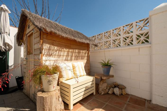 Image No.40-3 Bed Semi-Detached for sale