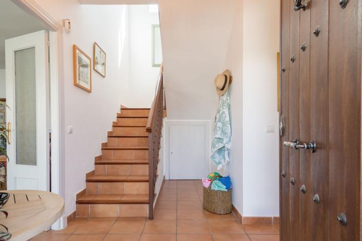 Image No.42-3 Bed Semi-Detached for sale