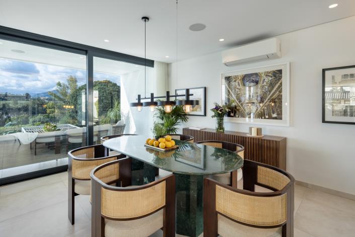 Image No.13-6 Bed Villa for sale