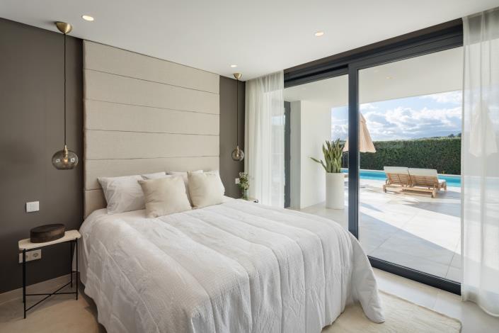 Image No.14-6 Bed Villa for sale