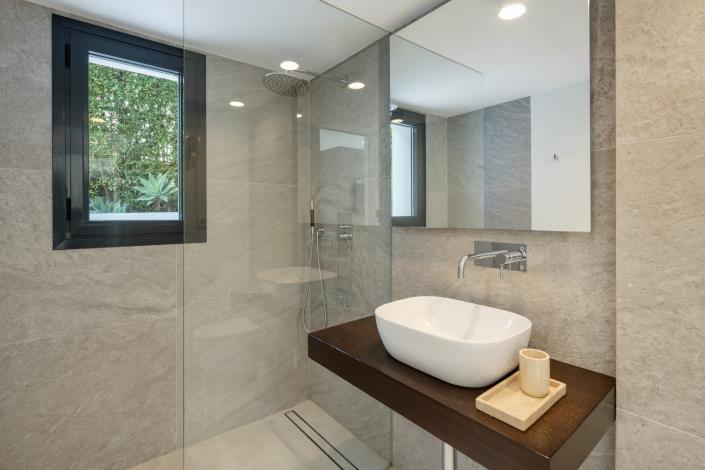 Image No.22-6 Bed Villa for sale