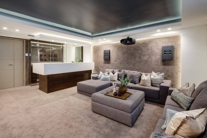 Image No.34-5 Bed Villa for sale