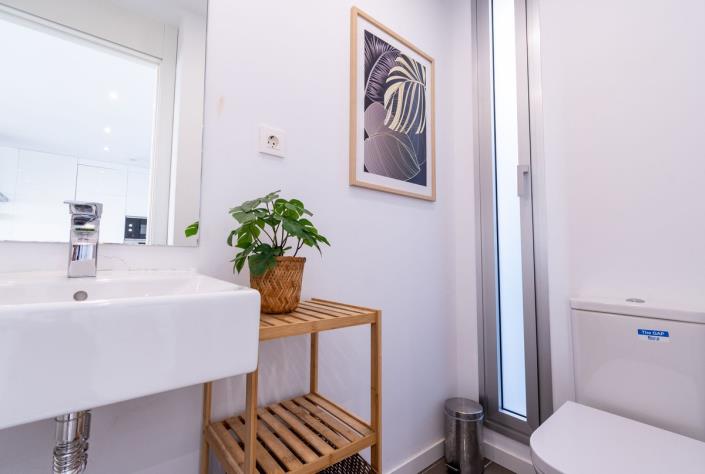 Image No.17-3 Bed Townhouse for sale