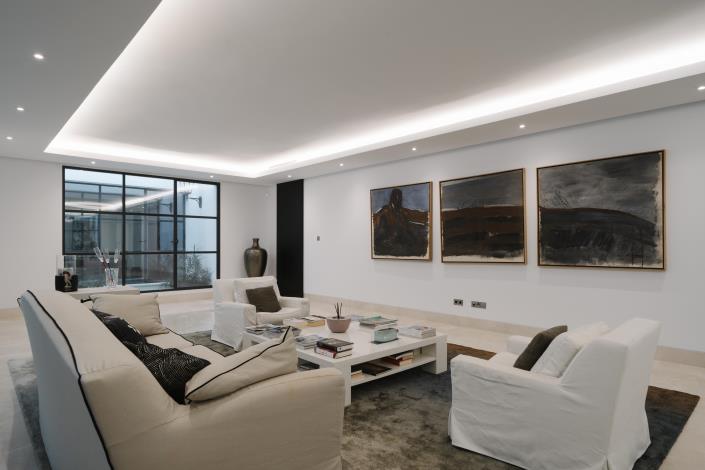 Image No.27-6 Bed Villa for sale