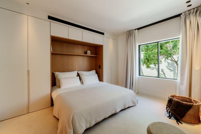 Image No.8-5 Bed Villa for sale