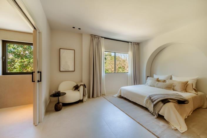 Image No.20-5 Bed Villa for sale