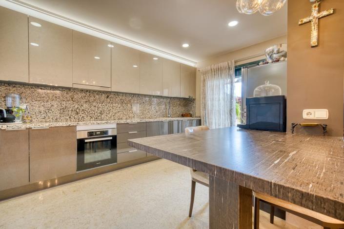 Image No.17-Appartement de 5 chambres à vendre à Benahavis