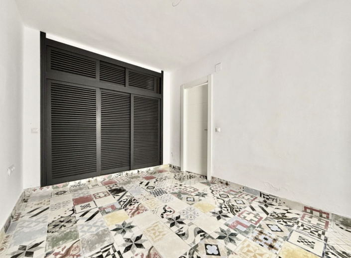 Image No.17-3 Bed Semi-Detached for sale