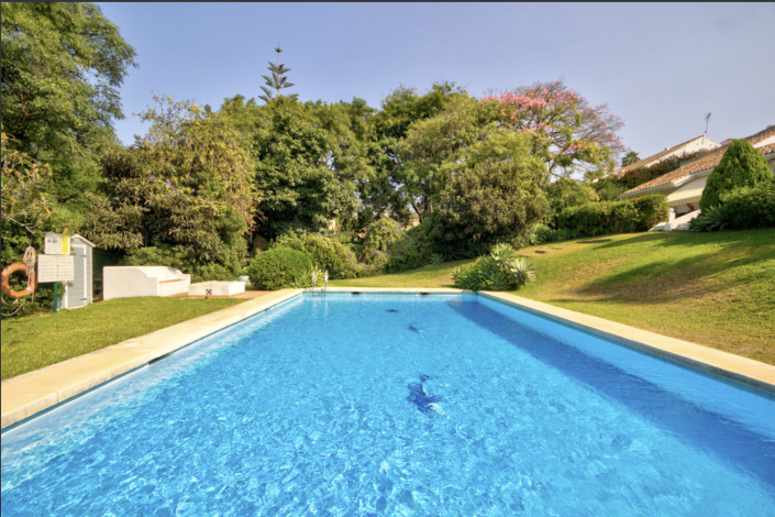 Image No.2-3 Bed Semi-Detached for sale