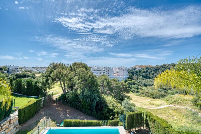 Image No.32-4 Bed Villa for sale