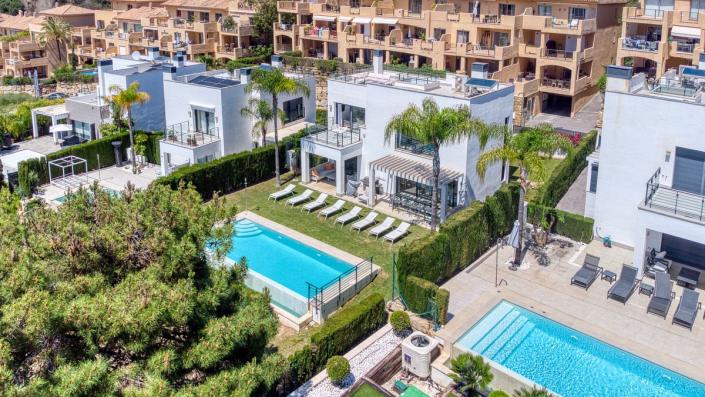 Image No.48-4 Bed Villa for sale