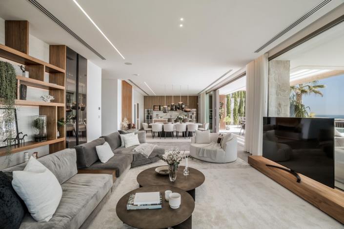 Image No.10-6 Bed Villa for sale