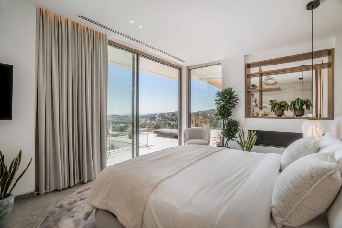 Image No.31-6 Bed Villa for sale