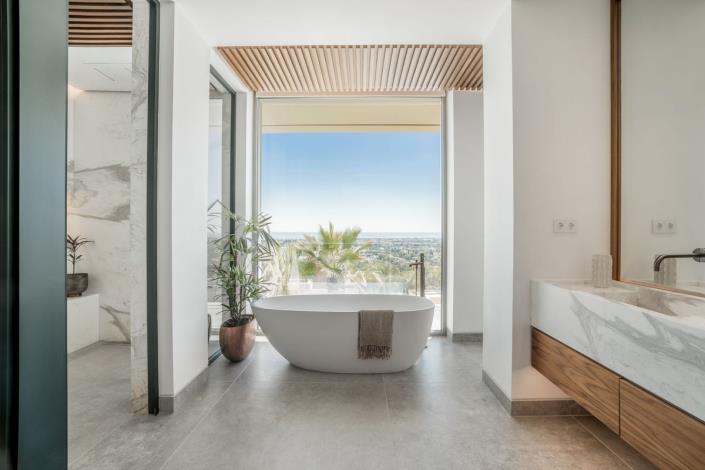 Image No.32-6 Bed Villa for sale