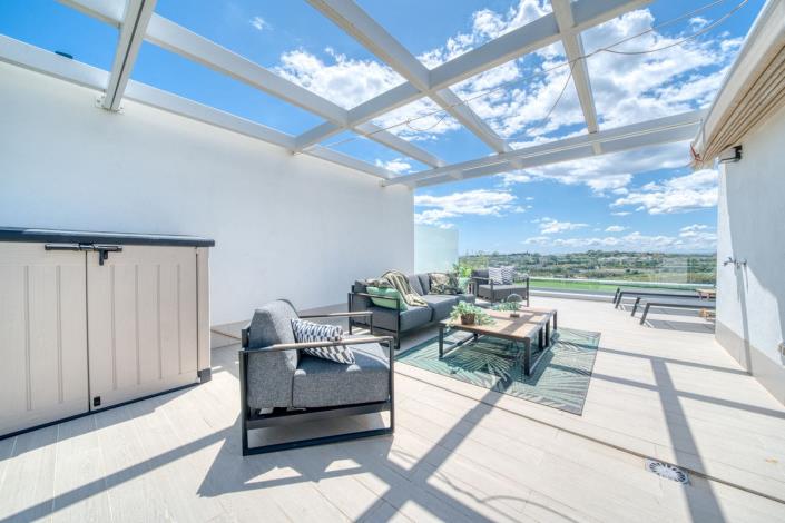 Image No.32-3 Bed Townhouse for sale