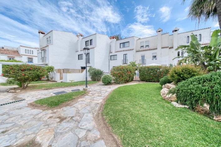 Image No.6-4 Bed Townhouse for sale