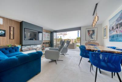 32-e7f90ea5feef5e01d64d74d6b6d8a834