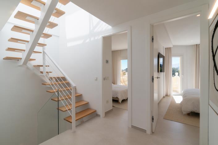 Image No.13-3 Bed Townhouse for sale