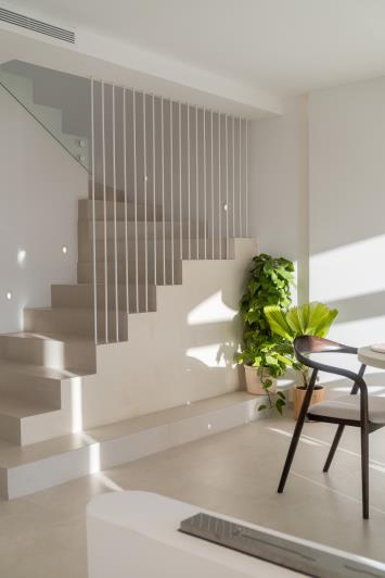 Image No.31-3 Bed Townhouse for sale