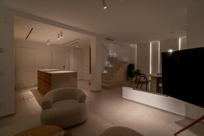 Image No.36-3 Bed Townhouse for sale