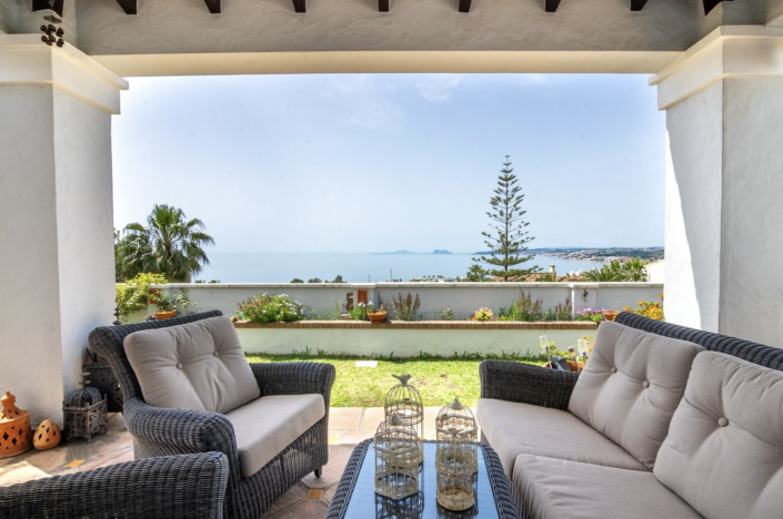 Image No.11-4 Bed Villa / Detached for sale