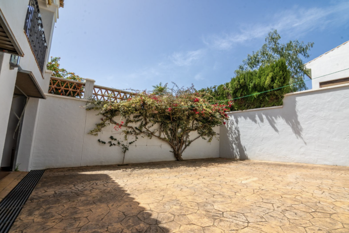 Image No.16-4 Bed Villa / Detached for sale