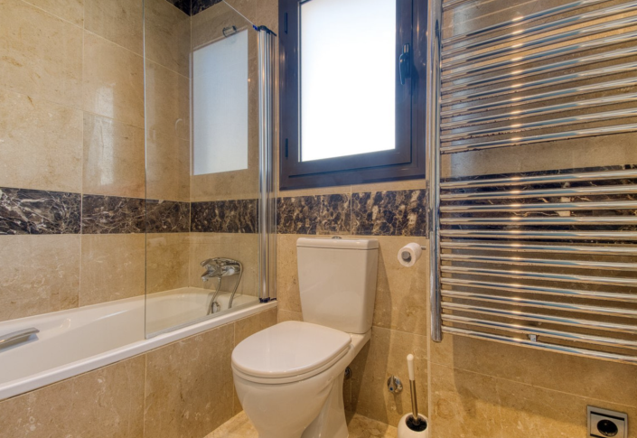 Image No.14-2 Bed Apartment for sale