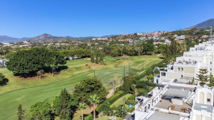 Image No.32-3 Bed Apartment for sale