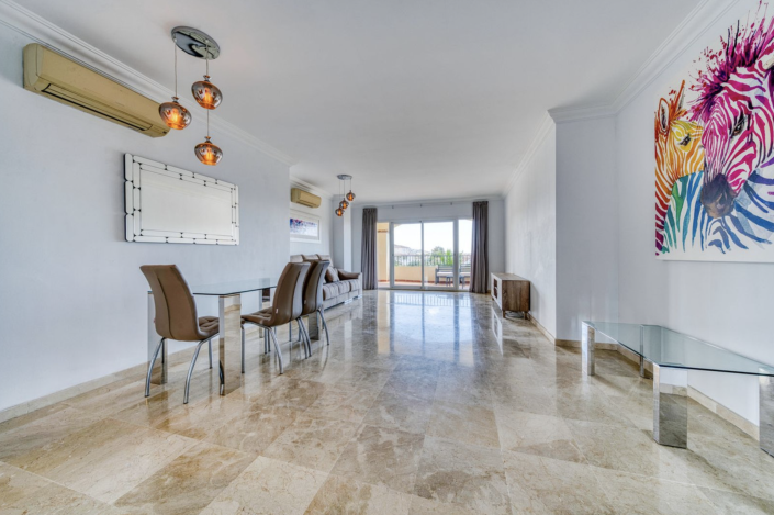 Image No.10-2 Bed Apartment for sale