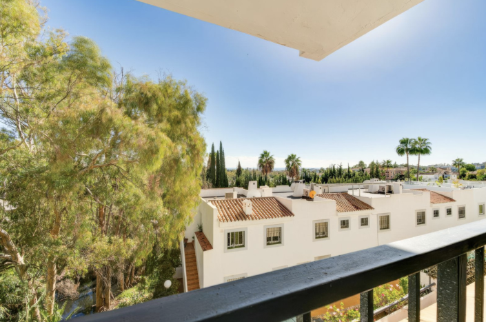 Image No.6-3 Bed Townhouse for sale