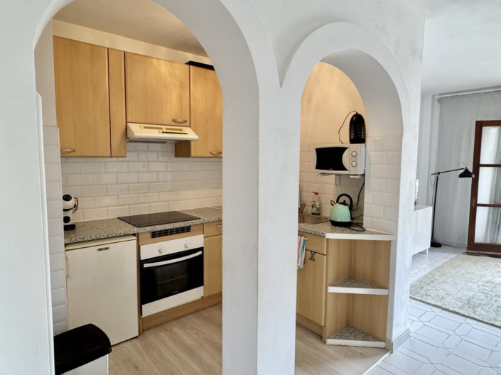 Image No.7-2 Bed Apartment for sale