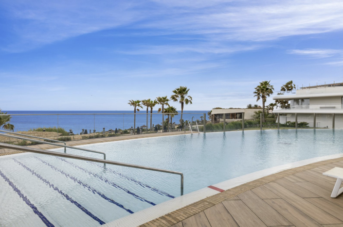 Image No.14-3 Bed Apartment for sale