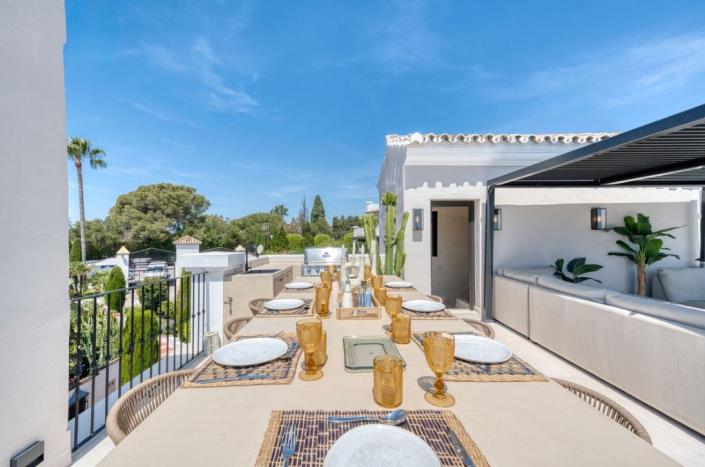 Image No.53-4 Bed Townhouse for sale