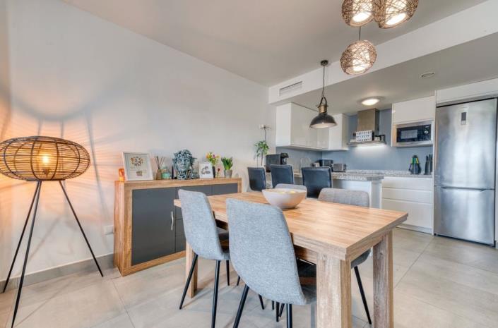 Image No.4-2 Bed Apartment for sale