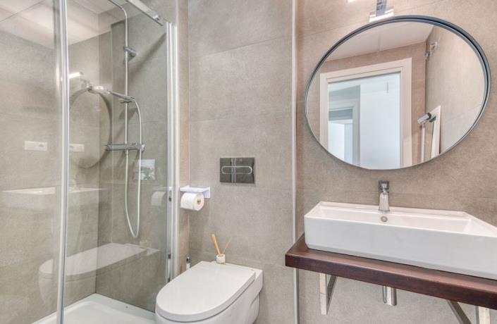 Image No.15-2 Bed Apartment for sale