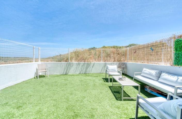 Image No.18-2 Bed Apartment for sale