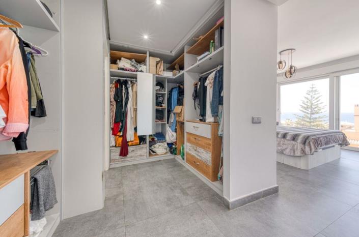 Image No.22-5 Bed Villa for sale