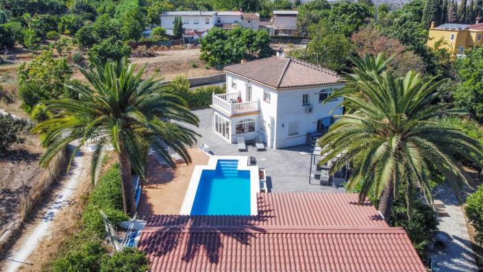 Image No.3-5 Bed Villa for sale