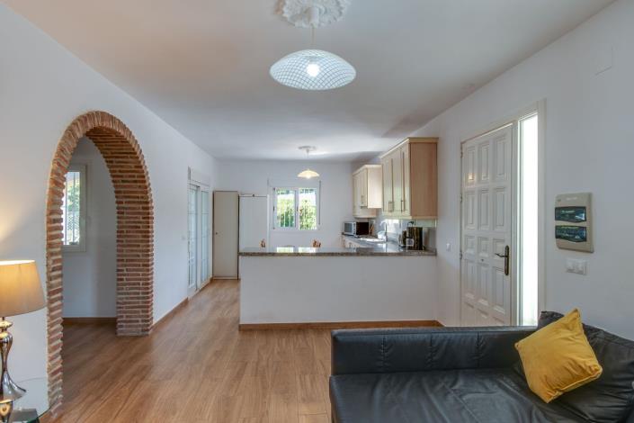 Image No.15-5 Bed Villa for sale