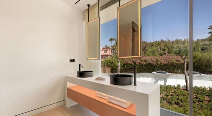 Image No.45-4 Bed Villa for sale