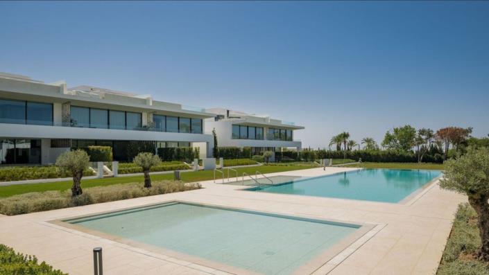 Image No.49-4 Bed Villa for sale