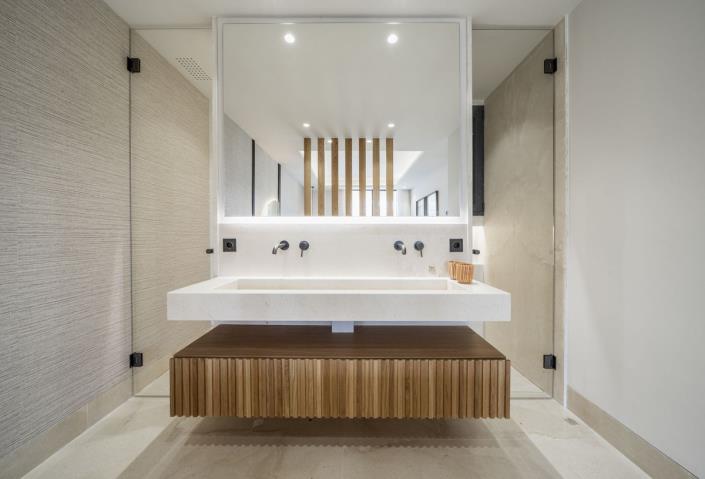 Image No.11-3 Bed Apartment for sale