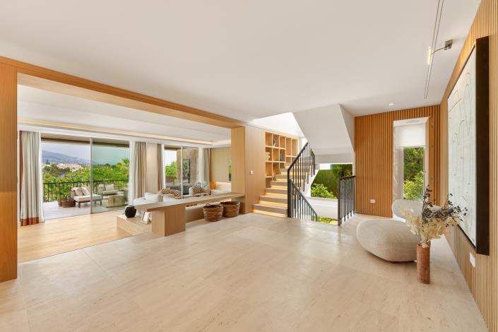 Image No.8-5 Bed Villa for sale