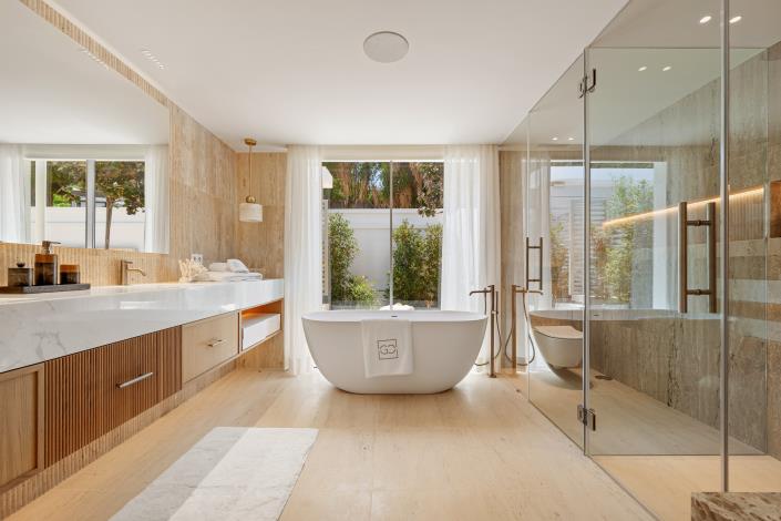 Image No.15-5 Bed Villa for sale