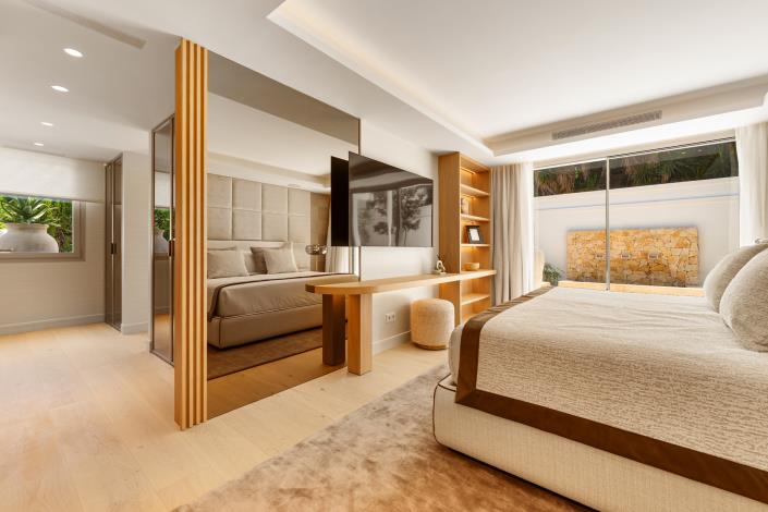 Image No.16-5 Bed Villa for sale