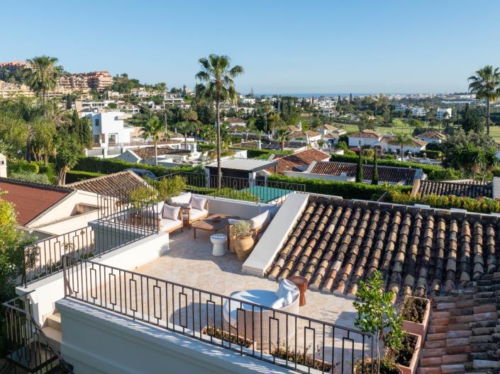 Image No.3-4 Bed Villa for sale