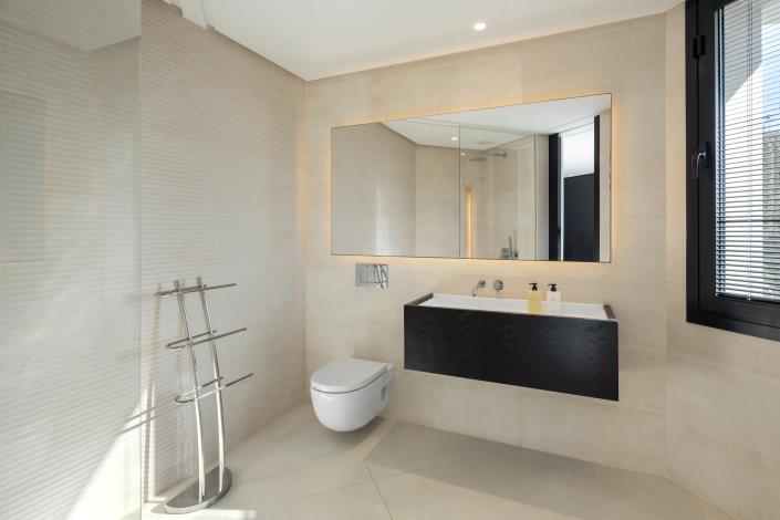 Image No.33-5 Bed Villa for sale